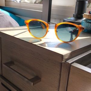 Personal typewriter edition sunglasses